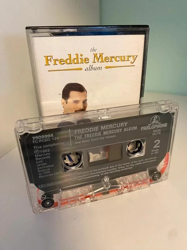 🎶 Freddie Mercury – O Álbum de Freddie Mercury – photo 3